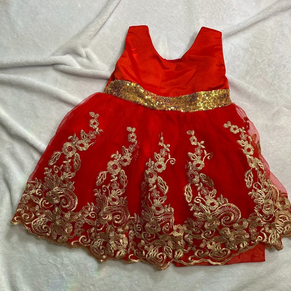 Red and Gold Formal Girls Bow Wedding Holiday Dress Girls Size 4T
